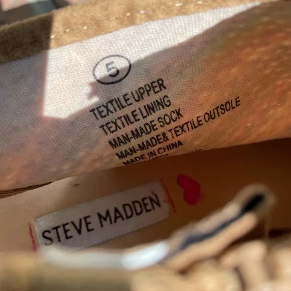 Rainbow Steve Madden sandals - Picture 4 of 4